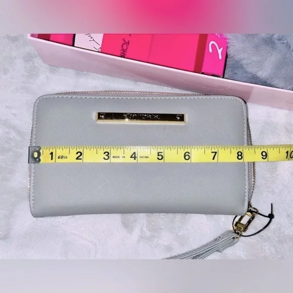 BETSEY JOHNSON SET Matching Wallet & Gloves NEW - Picture 6 of 9